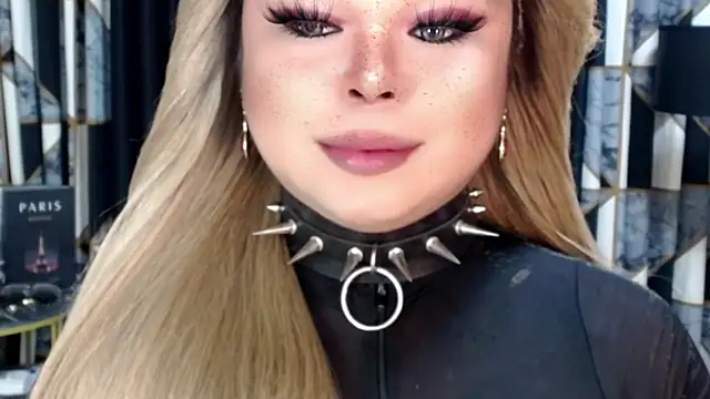 Snapshot of Mistress_DOMnicaaxx chatting on October 25, 2025, 8:46 am Mistress DOMnicaaxx online show from October 25, 2025, 8:46 am