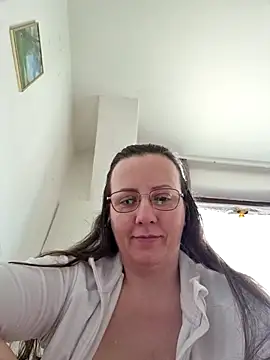 Snapshot of Goodass7 chatting on April 14, 2026, 8:30 am Goodass7 online show from April 14, 2026, 8:30 am
