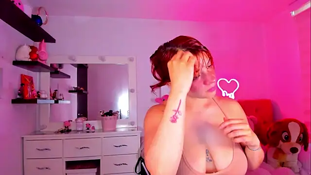 Snapshot of Vannessa__Shy chatting on June 16, 2026, 3:12 pm Vannessa Shy online show from June 16, 2026, 3:12 pm