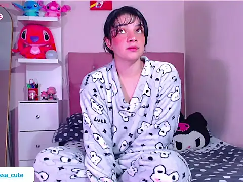 Vannessa  Shy online show from December 3, 2025, 10:31 pm