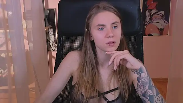  AnnaStark  online show from September 12, 2025, 7:35 pm