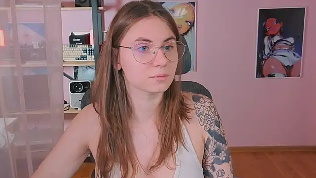  AnnaStark  online show from April 22, 2026, 8:26 pm