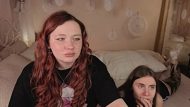  AnnaStark  online show from November 28, 2025, 8:31 pm