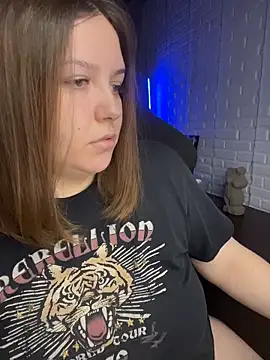 XNirvanaX online show from October 27, 2025, 2:45 am