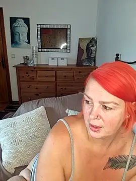 Snapshot of SarahDelSol chatting on July 25, 2026, 7:27 am SarahDelSol online show from July 25, 2026, 7:27 am