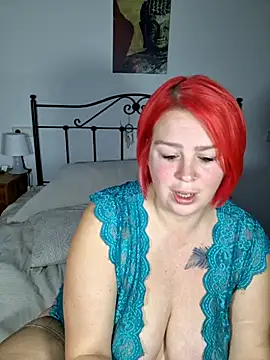 Snapshot of SarahDelSol chatting on January 18, 2026, 7:56 am SarahDelSol online show from January 18, 2026, 7:56 am