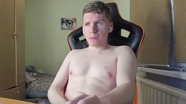 Snapshot of Bananas_dick chatting on December 31, 2024, 5:55 am Bananas dick online show from December 31, 2024, 5:55 am