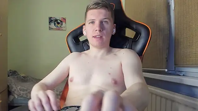 Snapshot of Bananas_dick chatting on December 31, 2024, 2:51 am Bananas dick online show from December 31, 2024, 2:51 am