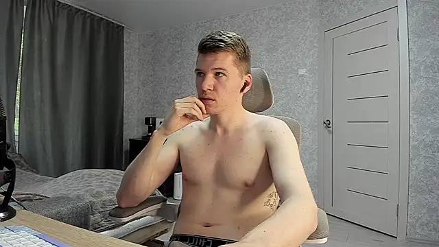 Bananas dick online show from May 14, 2026, 7:16 am