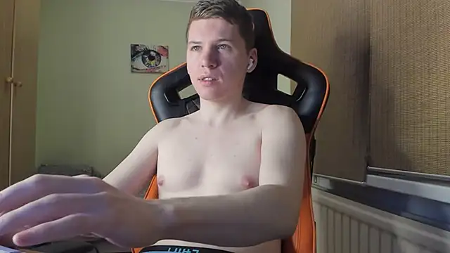 Snapshot of Bananas_dick chatting on December 5, 2024, 4:48 am Bananas dick online show from December 5, 2024, 4:48 am