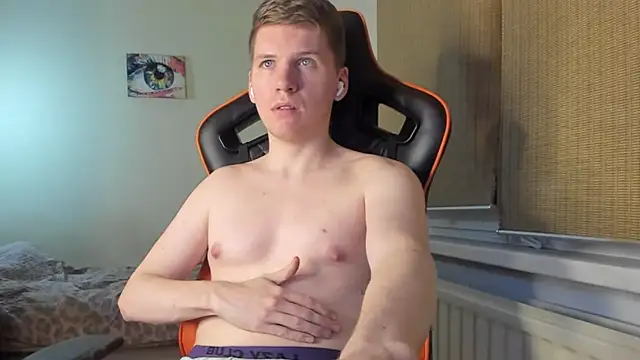 Snapshot of Bananas_dick chatting on January 15, 2025, 1:45 am Bananas dick online show from January 15, 2025, 1:45 am