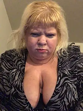 Snapshot of JemJensen30 chatting on February 1, 2025, 8:08 am JemJensen30 online show from February 1, 2025, 8:08 am