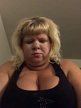 Snapshot of JemJensen30 chatting on October 9, 2025, 7:09 am JemJensen30 online show from October 9, 2025, 7:09 am