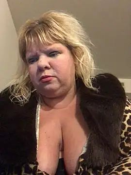 Snapshot of JemJensen30 chatting on December 14, 2024, 7:51 am JemJensen30 online show from December 14, 2024, 7:51 am