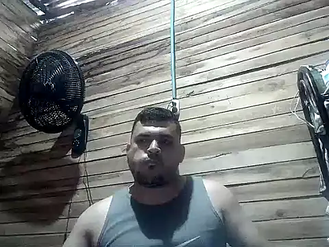 Arcangel 05 online show from April 15, 2026, 1:59 pm