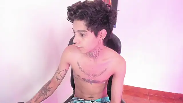 Snapshot of saad_man chatting on December 15, 2024, 6:26 pm saad man online show from December 15, 2024, 6:26 pm