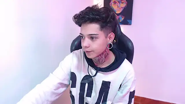 Snapshot of saad_man chatting on January 4, 2025, 4:01 am saad man online show from January 4, 2025, 4:01 am