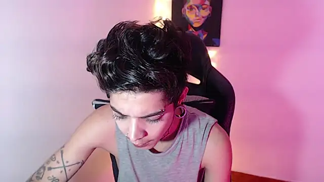 Snapshot of saad_man chatting on December 2, 2024, 4:48 am saad man online show from December 2, 2024, 4:48 am