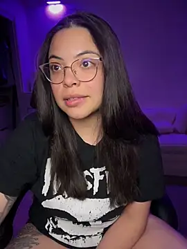 drizzypeach602 online show from March 14, 2025, 5:16 am