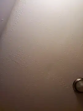 Snapshot of oliviaprettypussy chatting on February 15, 2025, 2:47 am oliviaprettypussy online show from February 15, 2025, 2:47 am