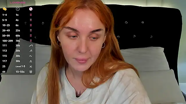 Snapshot of LianaFord chatting on November 13, 2025, 7:51 pm LianaFord online show from November 13, 2025, 7:51 pm