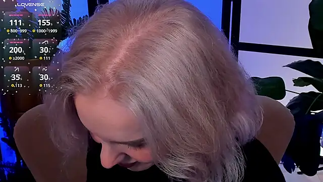 Snapshot of LianaFord chatting on September 11, 2025, 7:47 pm LianaFord online show from September 11, 2025, 7:47 pm