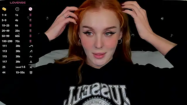 Snapshot of LianaFord chatting on November 11, 2025, 6:58 pm LianaFord online show from November 11, 2025, 6:58 pm