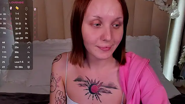 Snapshot of LianaFord chatting on April 18, 2026, 4:53 pm LianaFord online show from April 18, 2026, 4:53 pm