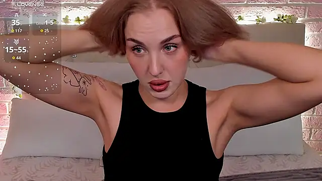 Snapshot of LianaFord chatting on September 16, 2025, 6:20 pm LianaFord online show from September 16, 2025, 6:20 pm