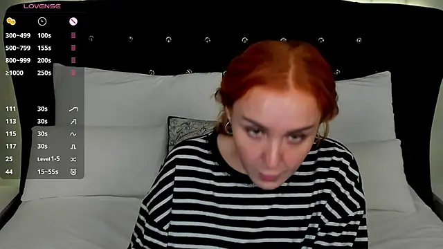 Snapshot of LianaFord chatting on November 7, 2025, 7:29 pm LianaFord online show from November 7, 2025, 7:29 pm