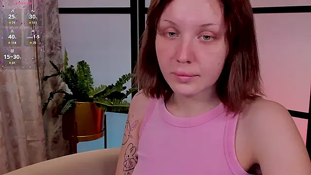 LianaFord online show from April 12, 2026, 5:22 am