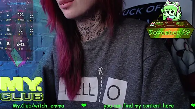 Snapshot of Witch_Emma chatting on November 29, 2025, 9:20 am Witch Emma online show from November 29, 2025, 9:20 am