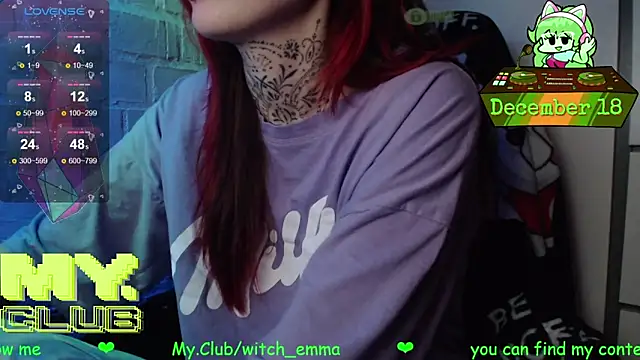 Snapshot of Witch_Emma chatting on December 18, 2025, 8:41 am Witch Emma online show from December 18, 2025, 8:41 am