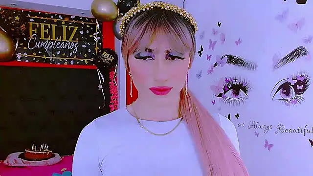 Snapshot of priscilahotker chatting on February 26, 2025, 10:16 am priscilahotker online show from February 26, 2025, 10:16 am