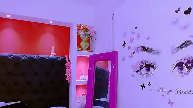 Snapshot of priscilahotker chatting on March 18, 2025, 9:01 am priscilahotker online show from March 18, 2025, 9:01 am