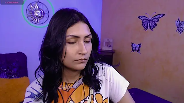 Snapshot of leah-666 chatting on March 21, 2025, 1:45 pm leah-666 online show from March 21, 2025, 1:45 pm