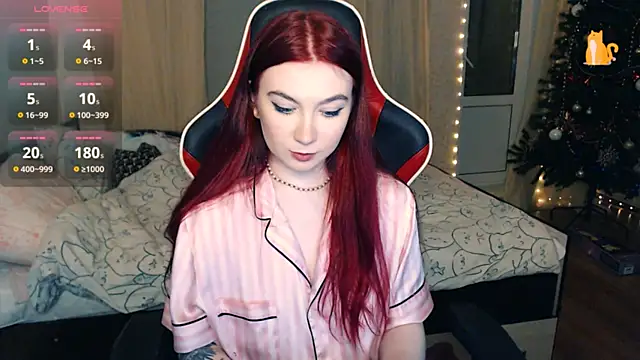 Snapshot of Cute_lina chatting on December 24, 2024, 10:17 pm Cute lina online show from December 24, 2024, 10:17 pm