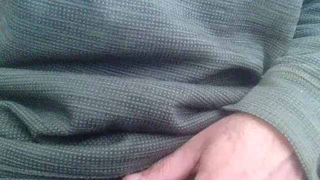 Snapshot of OralDesires2 chatting on March 10, 2025, 6:45 pm OralDesires2 online show from March 10, 2025, 6:45 pm