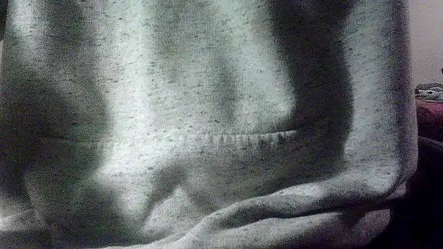 Snapshot of OralDesires2 chatting on February 15, 2025, 8:44 am OralDesires2 online show from February 15, 2025, 8:44 am