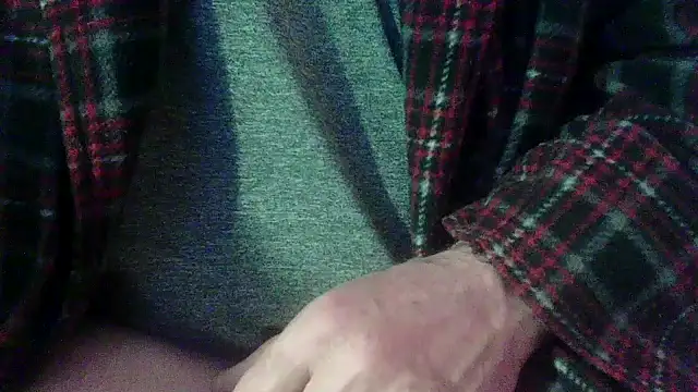 Snapshot of OralDesires2 chatting on February 16, 2025, 4:42 am OralDesires2 online show from February 16, 2025, 4:42 am