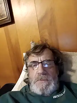 Snapshot of OralDesires2 chatting on January 17, 2026, 7:56 am OralDesires2 online show from January 17, 2026, 7:56 am