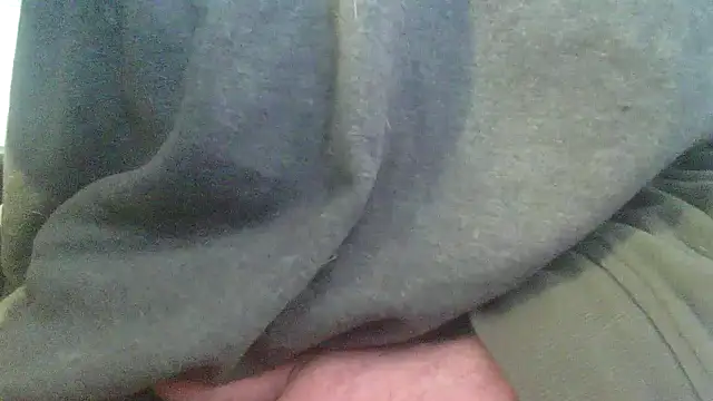 Snapshot of OralDesires2 chatting on March 4, 2025, 4:41 pm OralDesires2 online show from March 4, 2025, 4:41 pm