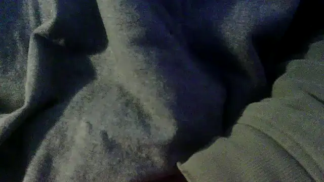 Snapshot of OralDesires2 chatting on March 9, 2025, 9:03 pm OralDesires2 online show from March 9, 2025, 9:03 pm