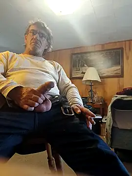 Snapshot of OralDesires2 chatting on October 20, 2025, 9:04 pm OralDesires2 online show from October 20, 2025, 9:04 pm