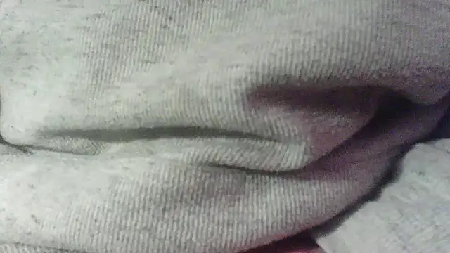 Snapshot of OralDesires2 chatting on February 1, 2025, 1:34 am OralDesires2 online show from February 1, 2025, 1:34 am