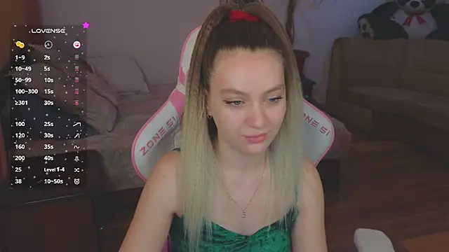 CyrilaPuff online show from January 26, 2025, 3:17 am