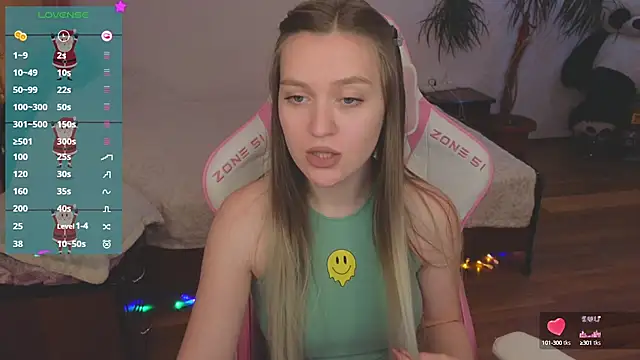 CyrilaPuff online show from December 16, 2024, 9:03 am