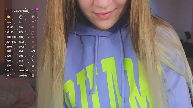 CyrilaPuff online show from January 12, 2025, 8:57 am