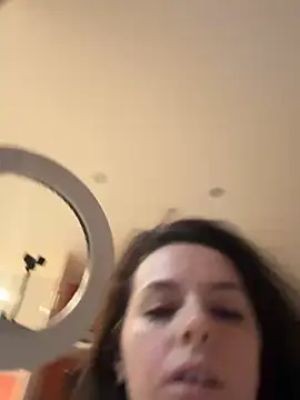 Roni Tailed online show from February 18, 2025, 4:14 pm