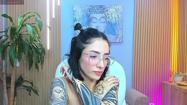 barbie scoth  online show from May 9, 2026, 1:31 am